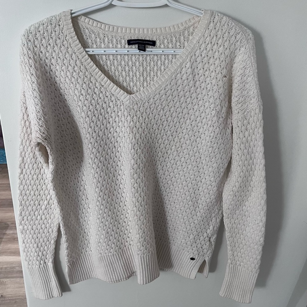 American Eagle Cream Cable Knit V-Neck Sweater